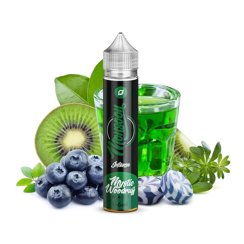 Monsoon Aroma Mystic Woodruff Wave 6ml Bottle vor grünem Getränk, Kiwi, Heidelbeeren und Waldmeisterpflanze.